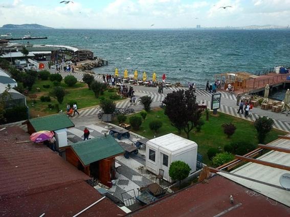 My Way Terrace Hotel Adalar Extérieur photo
